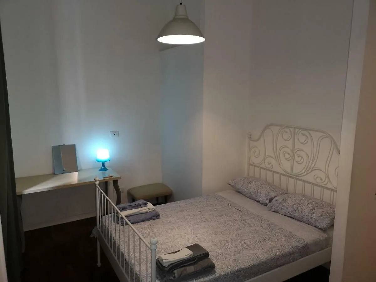 منزل للإقامة شقة Casa Politeama باليرمو